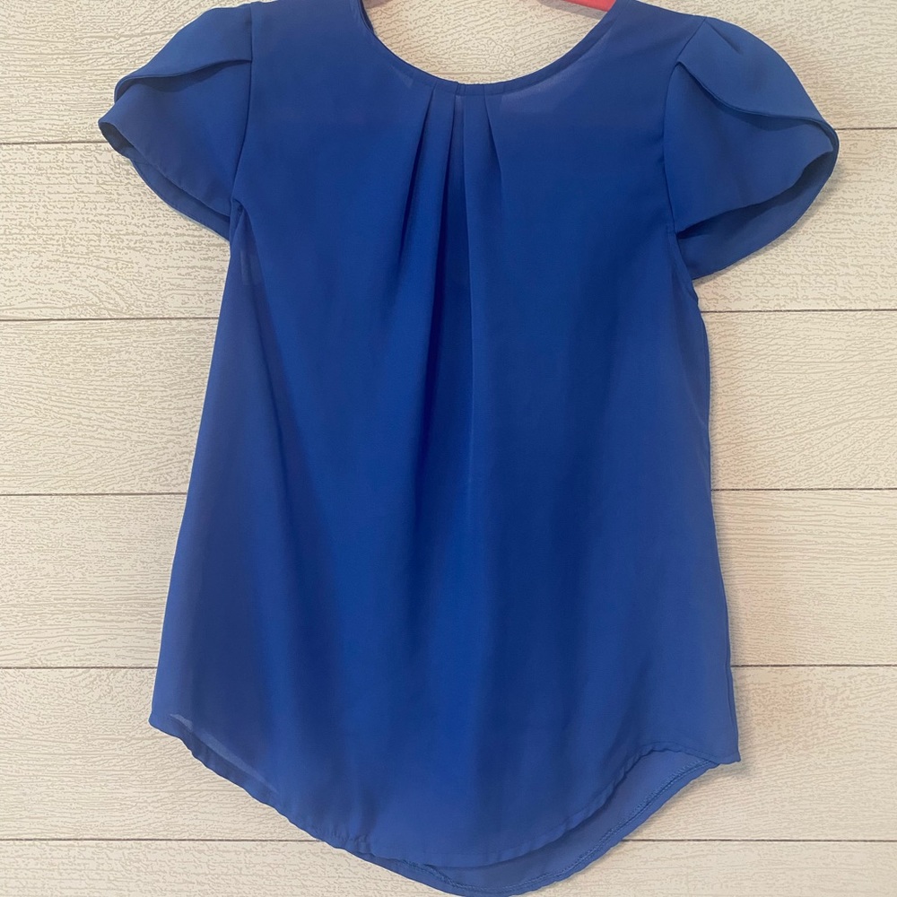 SHEIN tulip sleeve top